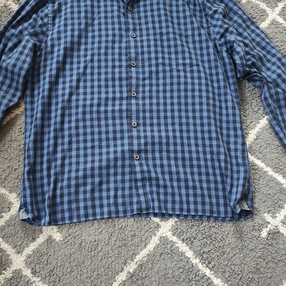 Men’s Van Heusen Never Tuck Slim Fit Shirt Size x large neck 17- 17.5 - Picture 4 of 7